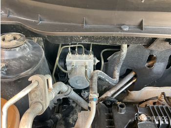 Внедорожник 2021 Nissan Kicks 2WD SUV: фото 4 Внедорожник 2021 Nissan Kicks 2WD SUV: фото 4