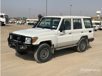 Внедорожник TOYOTA Land Cruiser