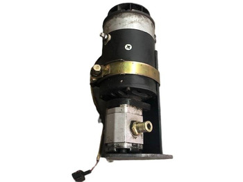 : фото в шапке страницы