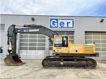 Гусеничный экскаватор