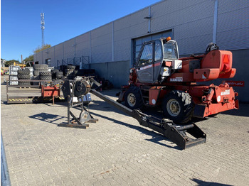 Телескопический погрузчик Manitou MRT1540: фото 2