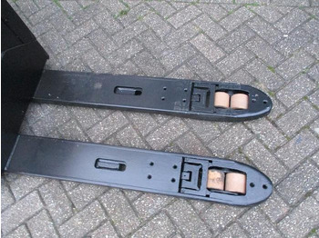 Тележка Toyota LPE 250: фото 4