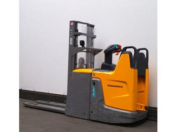 Штабелер Jungheinrich ERD220: фото 2 Штабелер Jungheinrich ERD220: фото 2