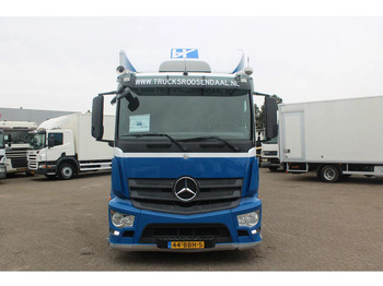 Грузовик с закрытым кузовом Mercedes-Benz Antos 360 + euro 6 + lift: фото 2