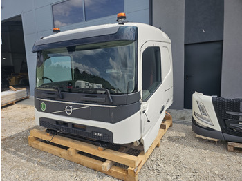 Кабина VOLVO FM