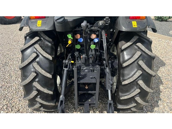 Трактор New Holland T4.80 F SuperSteear med aircondition og koblingsfr: фото 4
