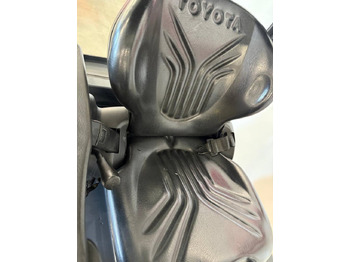 Электропогрузчик Toyota 10995 - 8FBET15: фото 5
