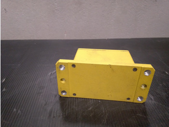 Сенсор для Дорожных фрез Bomag BM2000-75 -: фото 4 Сенсор для Дорожных фрез Bomag BM2000-75 -: фото 4