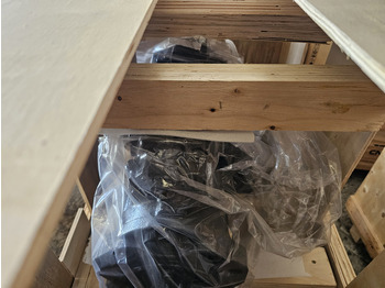 Новый Гидравлический насос для Строительной техники Case KSJ13591 - KSJ16740R: фото 5