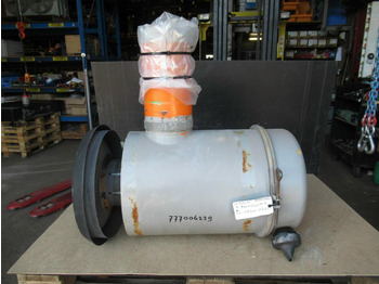 Воздушный фильтр для Строительной техники Hitachi FH450LCH-3 -: фото 2 Воздушный фильтр для Строительной техники Hitachi FH450LCH-3 -: фото 2