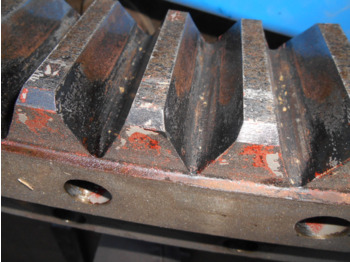 Поворотное кольцо для Строительной техники New Holland 974915: фото 3 Поворотное кольцо для Строительной техники New Holland 974915: фото 3