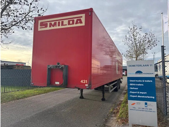 Полуприцеп-фургон