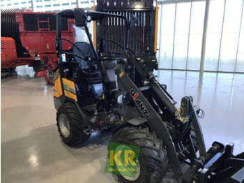 Новый Компактный фронтальный погрузчик G2200E Giant: фото 2 Новый Компактный фронтальный погрузчик G2200E Giant: фото 2