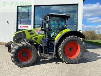 Трактор CLAAS Axion 810