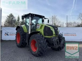 Трактор CLAAS Axion 830