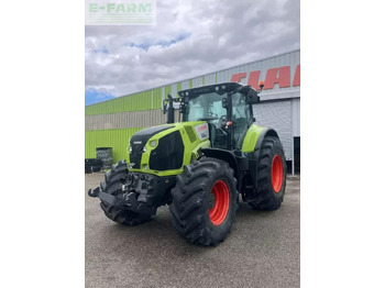 Трактор CLAAS Axion 830