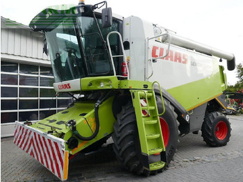 Зерноуборочный комбайн CLAAS Lexion 540