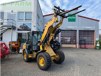 Мини-экскаватор CATERPILLAR 906