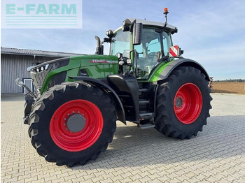 Трактор FENDT 933 Vario