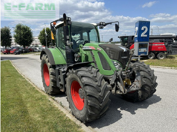 Трактор FENDT 718 Vario
