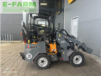 Колёсный погрузчик GIANT