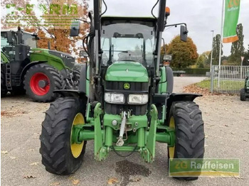 Трактор JOHN DEERE 5820