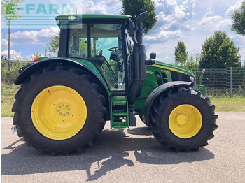 Трактор John Deere 6100m: фото 2