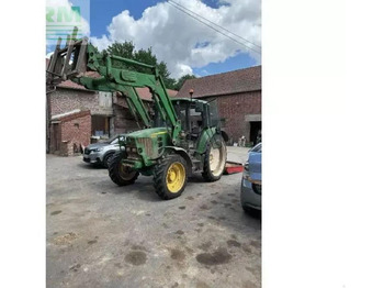 Трактор JOHN DEERE 6230
