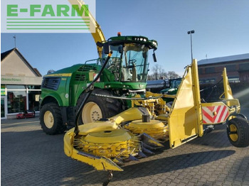 Кормоуборочный комбайн JOHN DEERE
