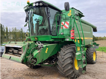 Зерноуборочный комбайн JOHN DEERE W660