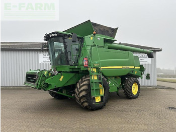 Зерноуборочный комбайн JOHN DEERE T660