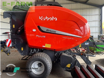 Пресс-подборщик тюковый KUBOTA