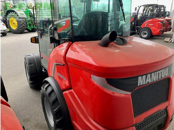 Компактный фронтальный погрузчик Manitou mla 4-50: фото 4