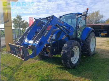 Трактор NEW HOLLAND T5