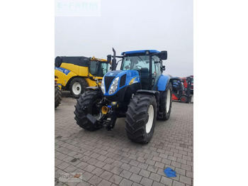 Трактор NEW HOLLAND T6000