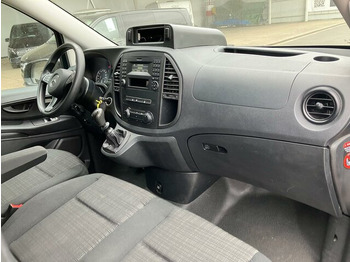 Фото интерьера 1: Микроавтобус, Пассажирский фургон MERCEDES-BENZ Vito114 Mixto Extralang,Klima,Tempomat,Standhzg