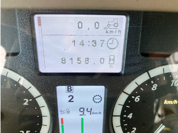 Трактор John Deere 6175M: фото 2