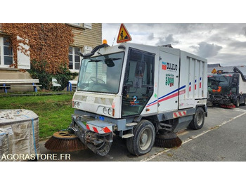 Подметально-уборочная машина DULEVO