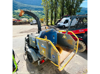 Измельчитель древесины BROYEUR A BRANCHES ISEKI 150M - ANNÉE 2010: фото 5 Измельчитель древесины BROYEUR A BRANCHES ISEKI 150M - ANNÉE 2010: фото 5