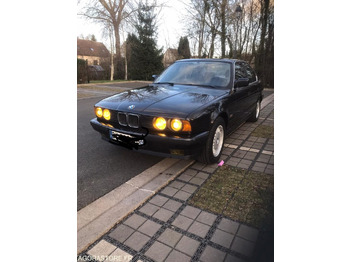 Легковой автомобиль BMW