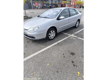 Легковой автомобиль CITROËN