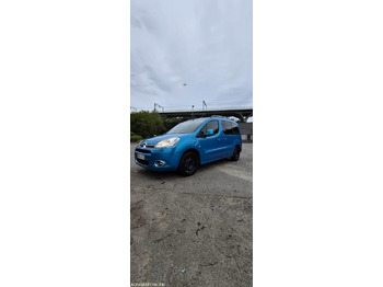 Легковой автомобиль CITROËN
