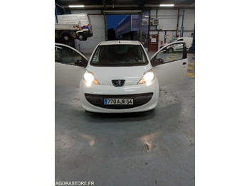 Легковой автомобиль PEUGEOT