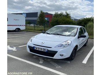 Легковой автомобиль RENAULT