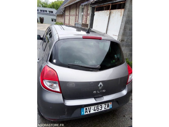 Легковой автомобиль RENAULT