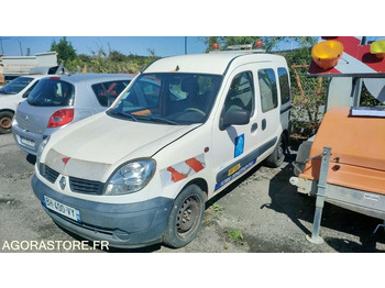 Легковой автомобиль RENAULT