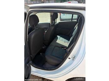 Хэтчбек Renault CLIO: фото 3