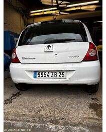 Хэтчбек Renault CLIO: фото 4 Хэтчбек Renault CLIO: фото 4