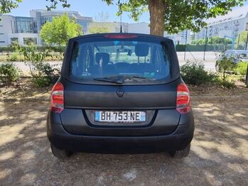 Хэтчбек Renault Modus: фото 2 Хэтчбек Renault Modus: фото 2