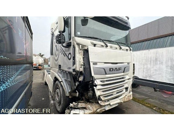 Тягач DAF XF 530